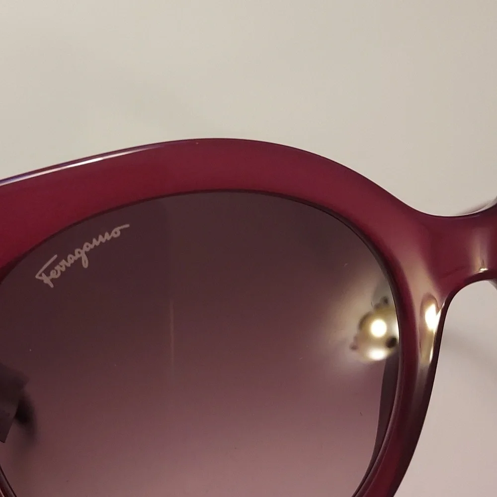 Salvatore Ferragamo ferragamo sunglasses